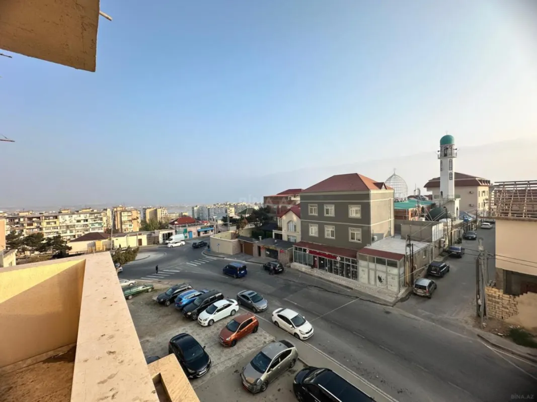 Kirayə verilir 2 otaqlı mənzil 60 m²