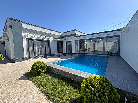 Satılır 4 otaqlı həyət evi 150 m²