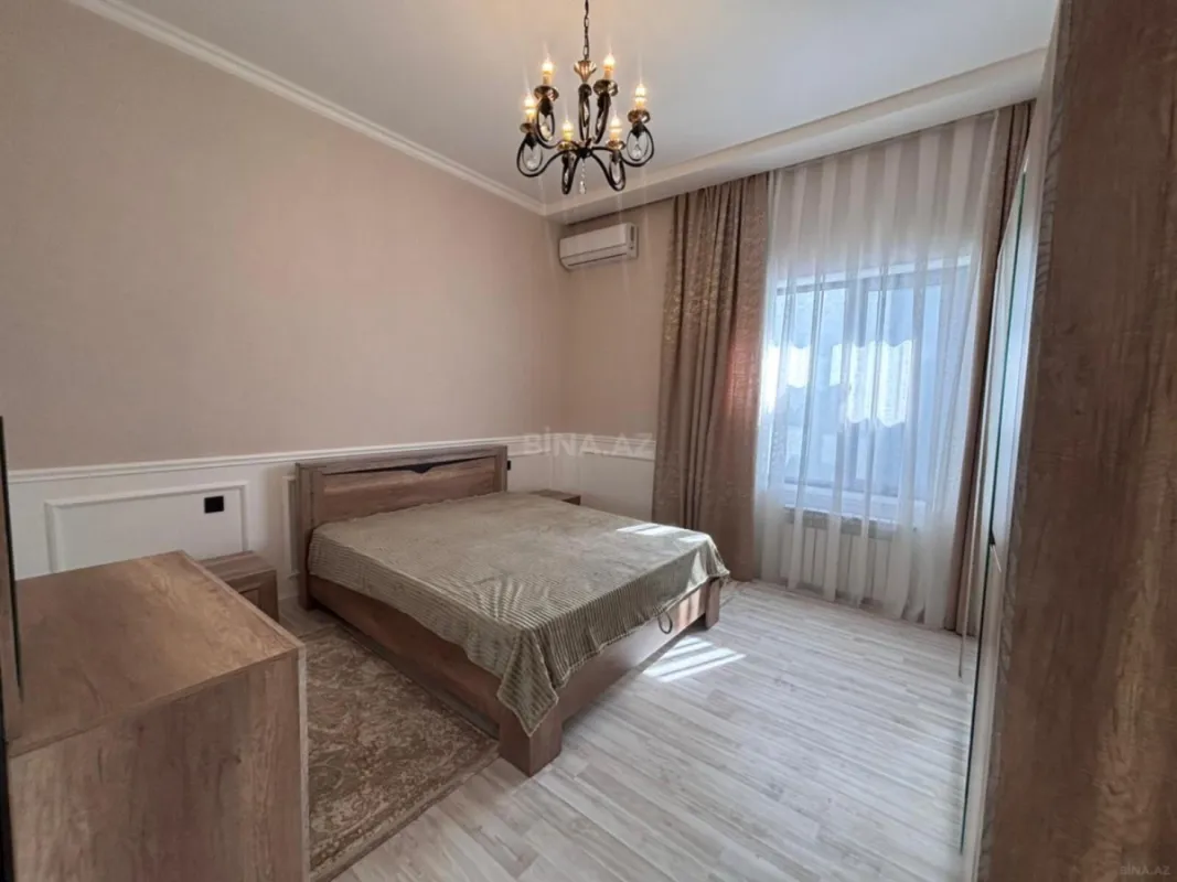 Satılır 4 otaqlı həyət evi 150 m²
