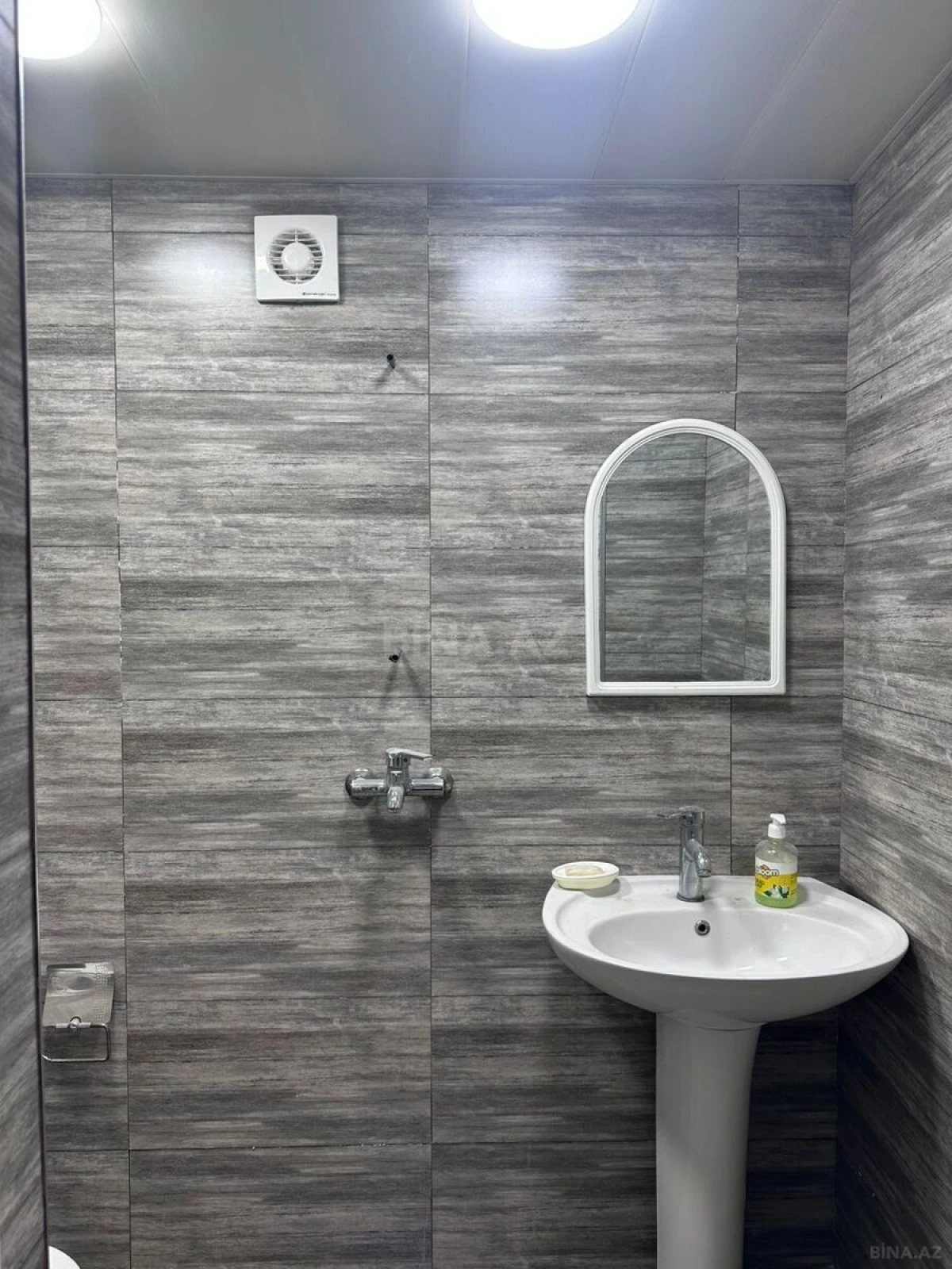 Kirayə verilir obyekt 80 m²