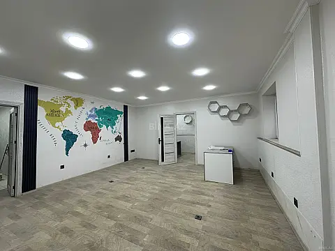 Kirayə verilir obyekt 80 m² — Bakı, Nizami 80.00 m²