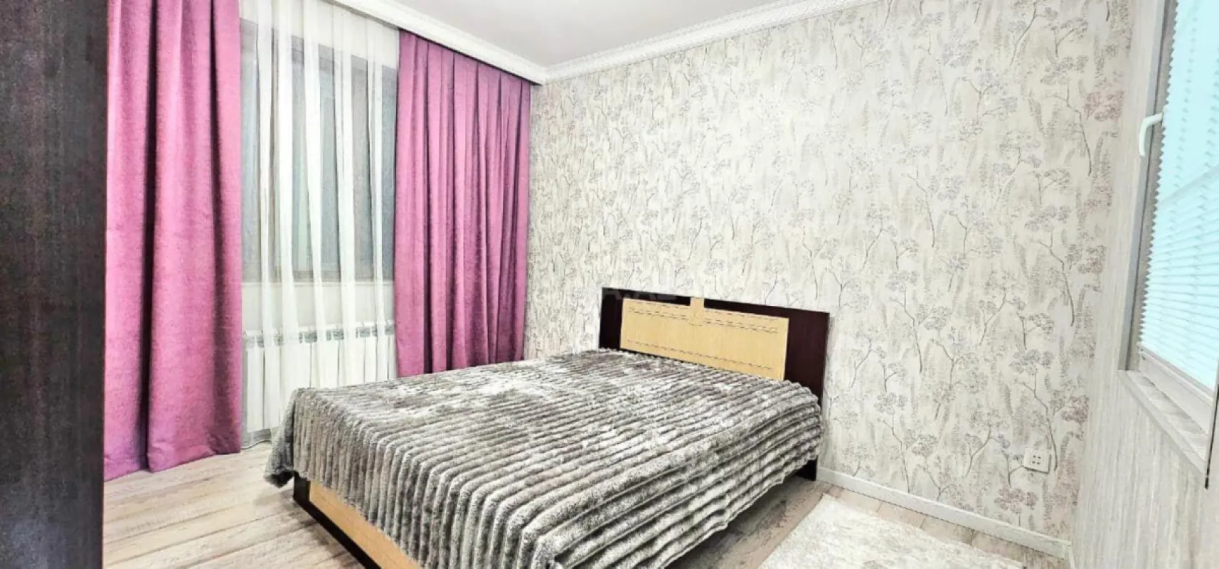Satılır 3 otaqlı mənzil 82 m²