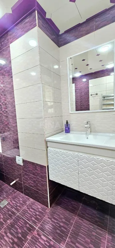 Satılır 3 otaqlı mənzil 82 m²