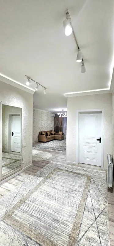 Satılır 3 otaqlı mənzil 82 m²