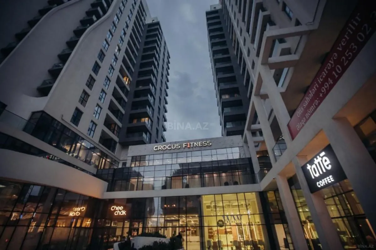 Satılır 4 otaqlı mənzil 165 m²