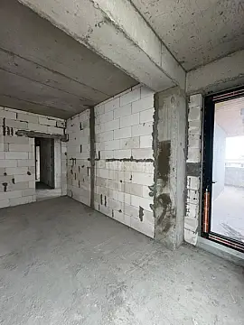 Satılır 4 otaqlı mənzil 165 m²