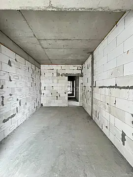 Satılır 4 otaqlı mənzil 165 m²