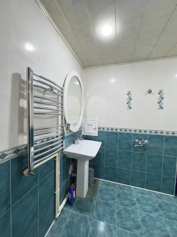 Kirayə verilir 2 otaqlı mənzil 75 m²