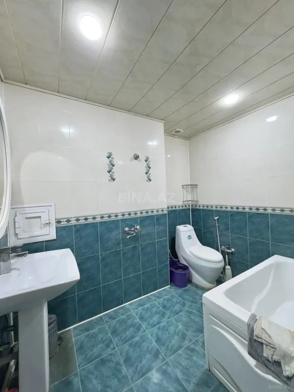 Kirayə verilir 2 otaqlı mənzil 75 m²
