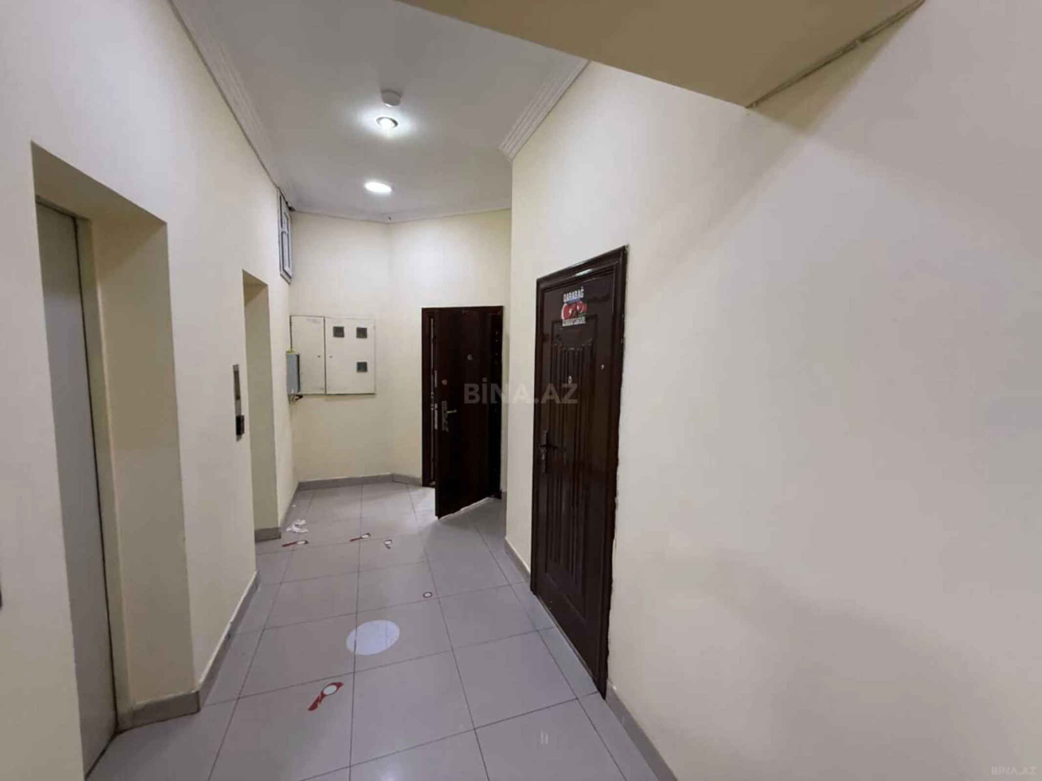 Kirayə verilir 5 otaqlı ofis 250 m²