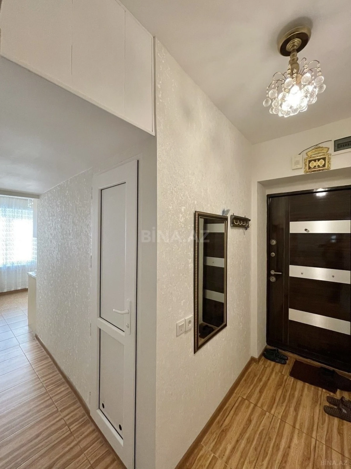 Satılır 2 otaqlı mənzil 60 m²