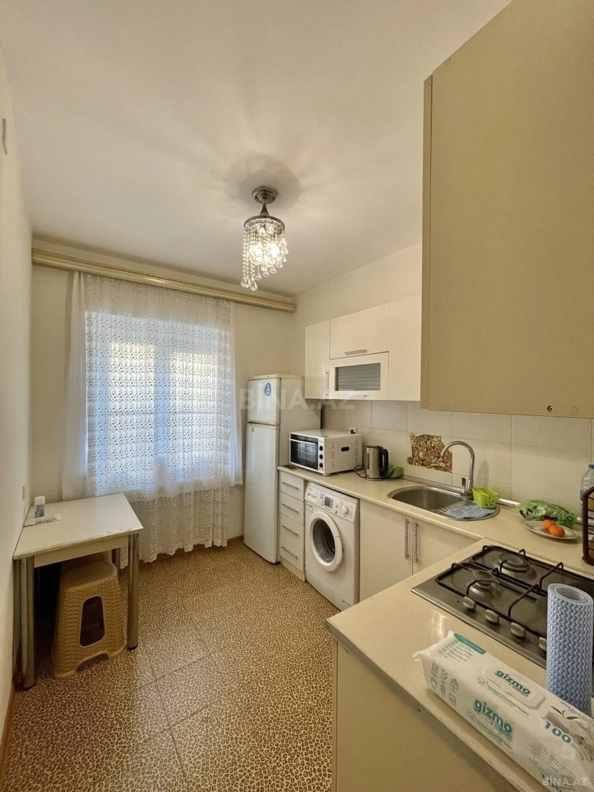 Satılır 2 otaqlı mənzil 60 m²
