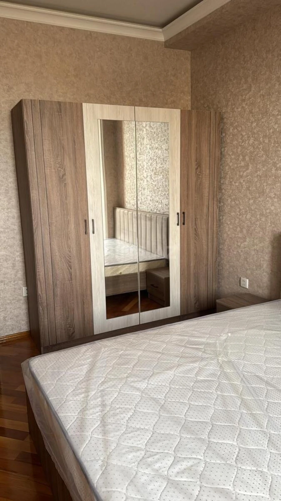 Kirayə verilir 3 otaqlı mənzil 78 m²