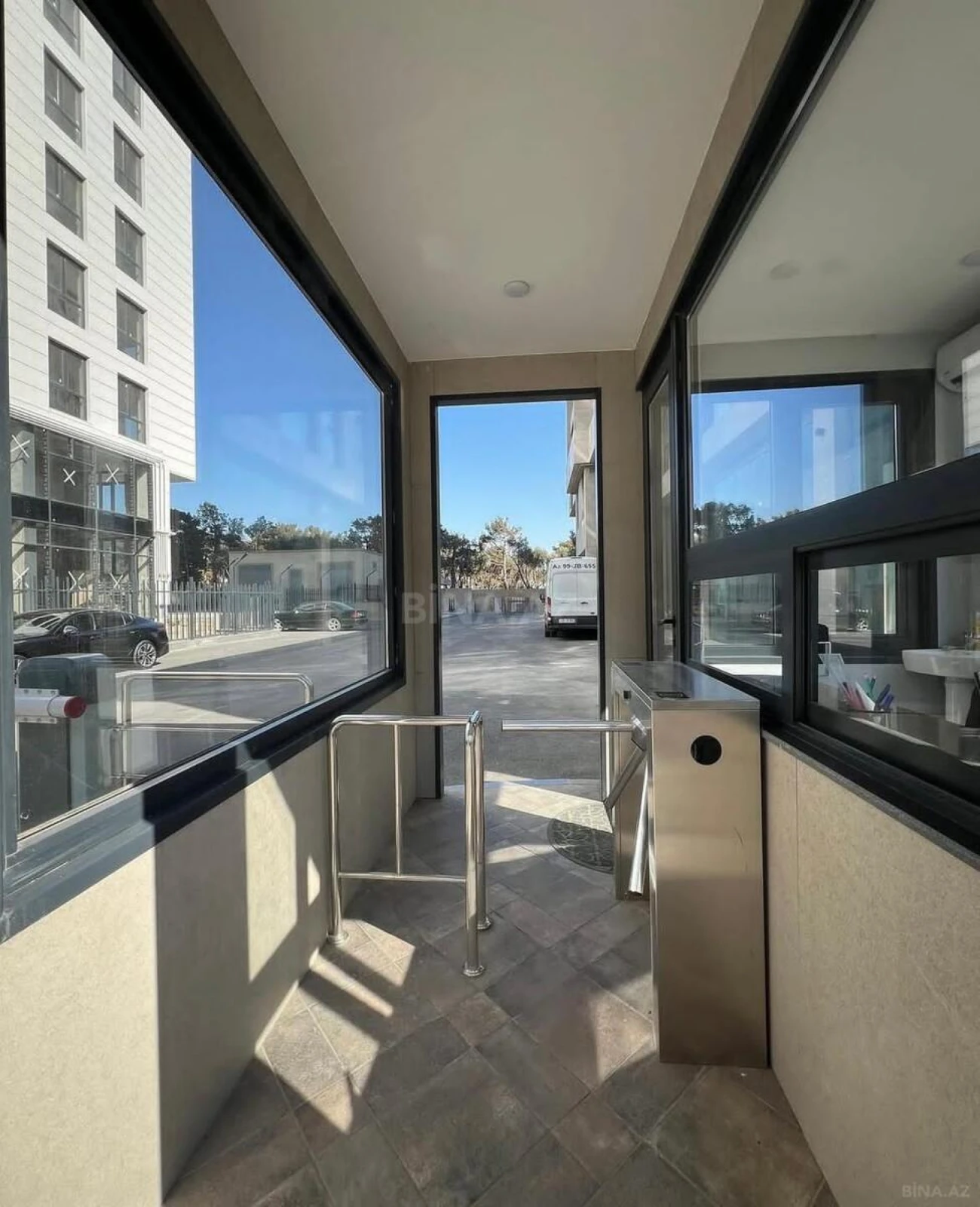 Kirayə verilir 2 otaqlı mənzil 78 m²