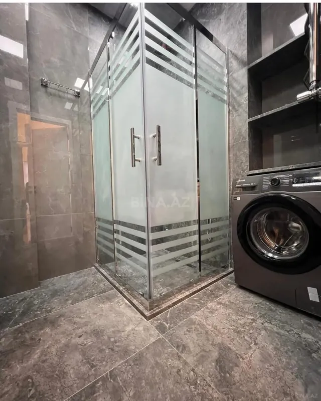 Kirayə verilir 2 otaqlı mənzil 78 m²