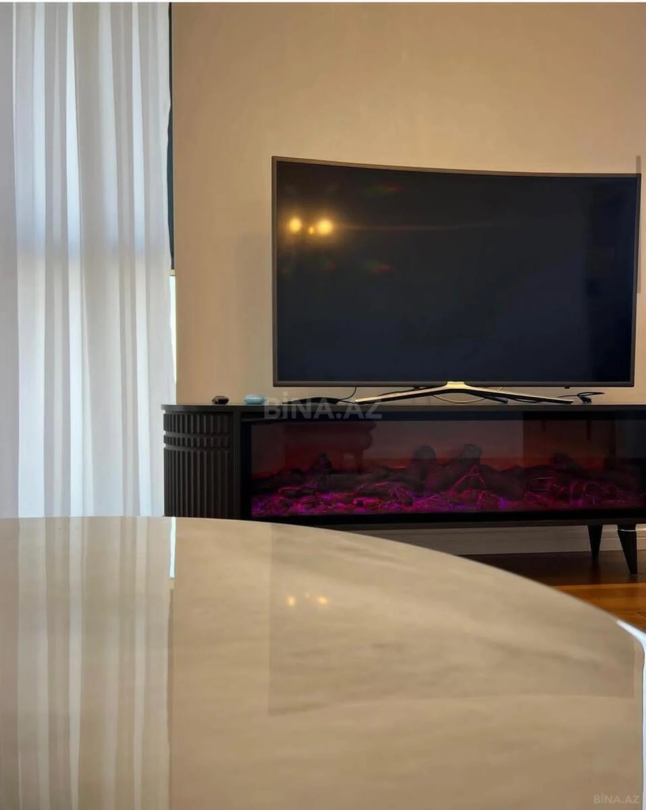 Kirayə verilir 2 otaqlı mənzil 78 m²