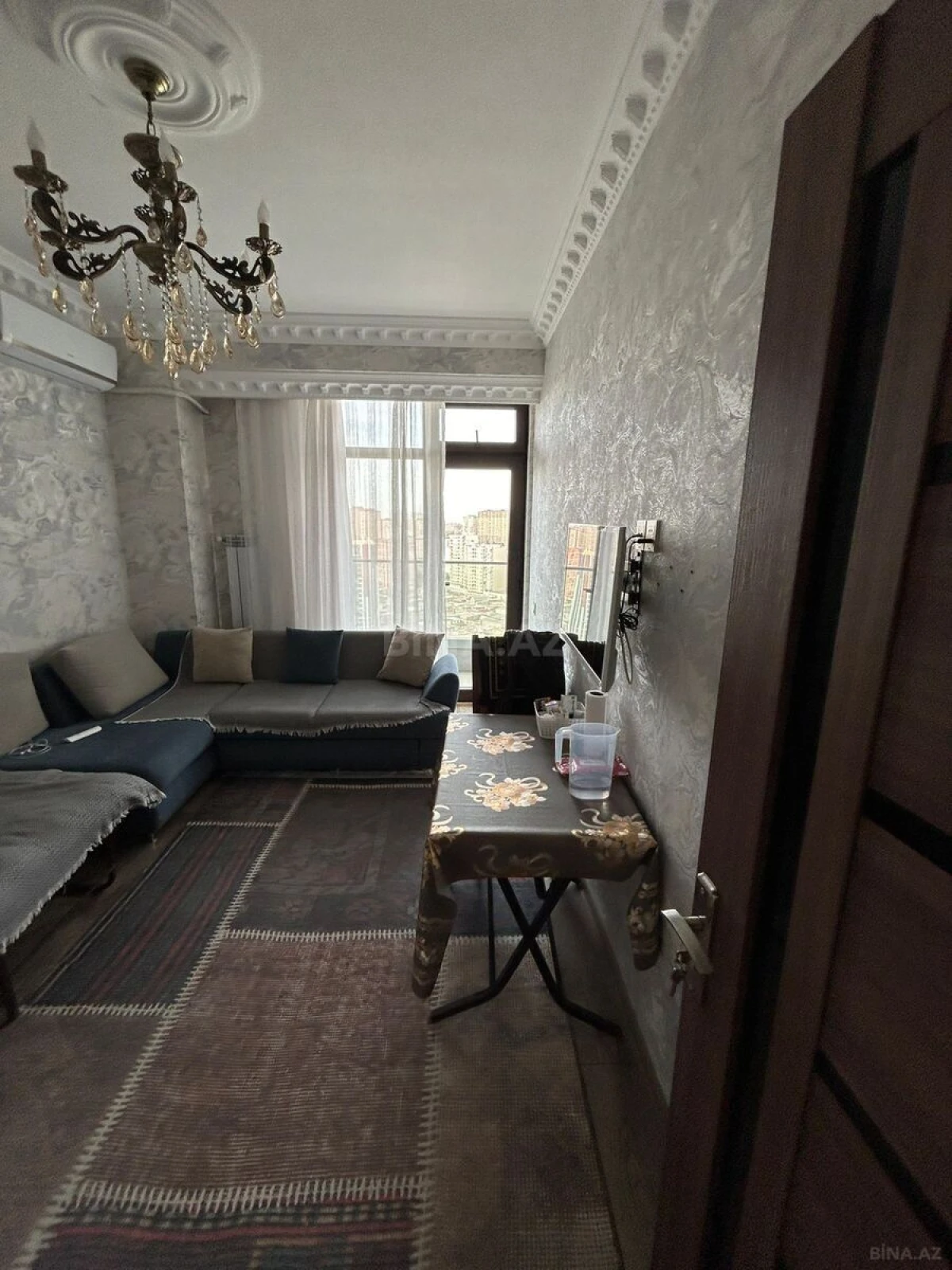 Kirayə verilir 2 otaqlı mənzil 66 m²