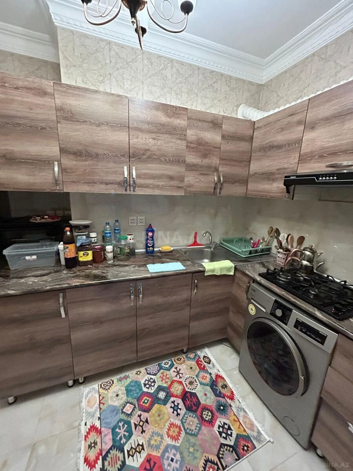Kirayə verilir 2 otaqlı mənzil 66 m²