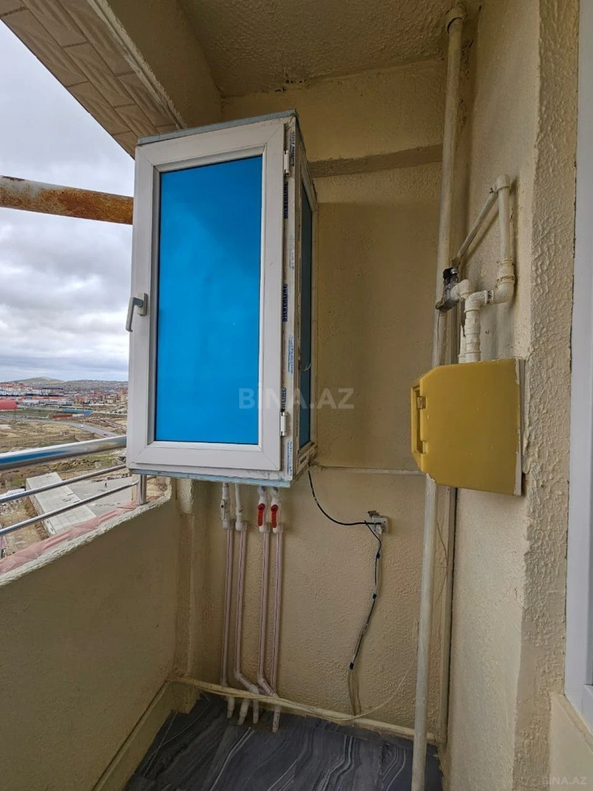 Satılır 3 otaqlı mənzil 74 m²