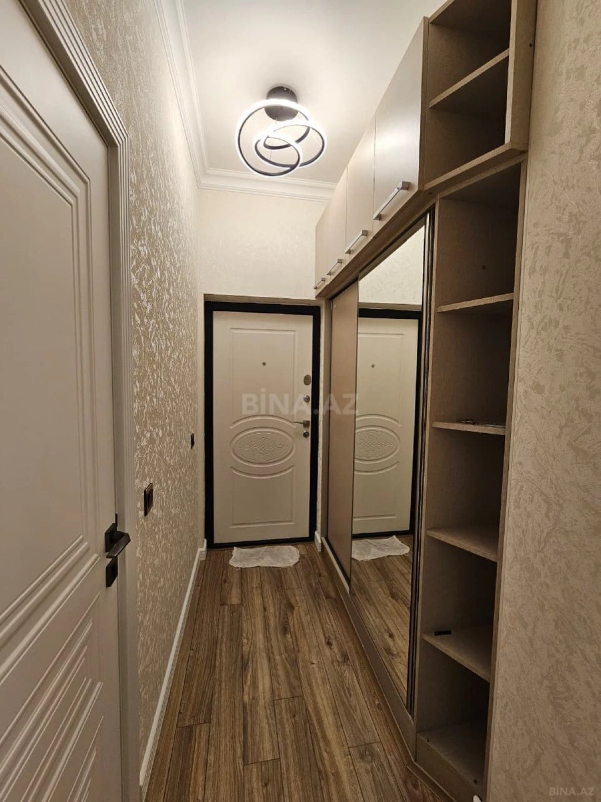 Satılır 3 otaqlı mənzil 74 m²