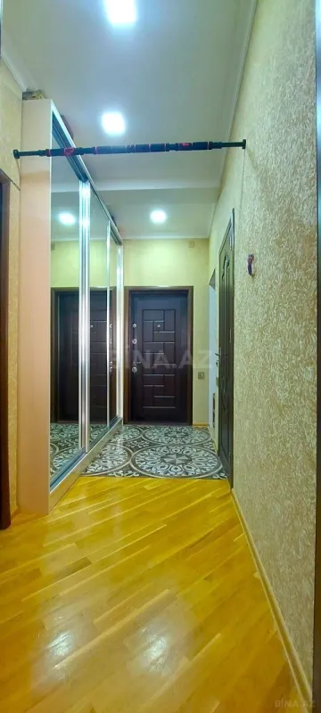 Satılır 2 otaqlı mənzil 65 m²