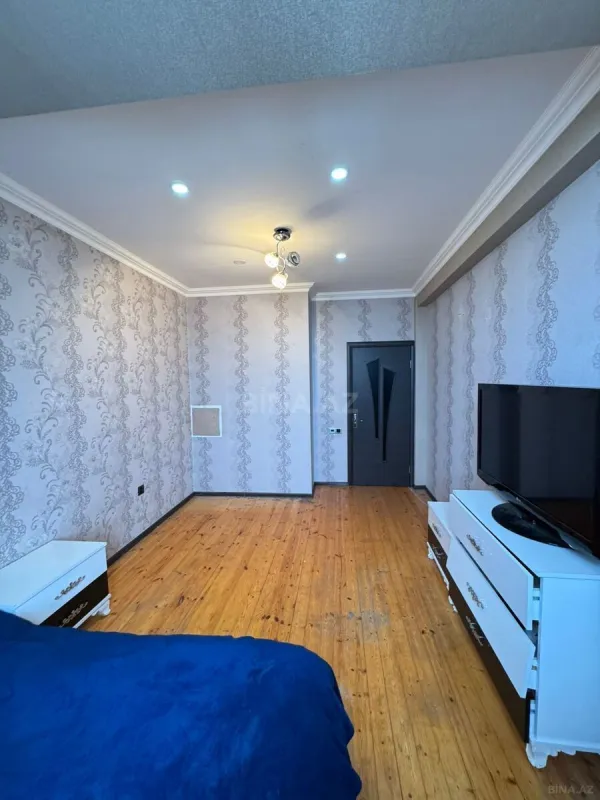 Satılır 2 otaqlı mənzil 60 m²