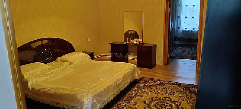 Satılır 5 otaqlı həyət evi 120 m²