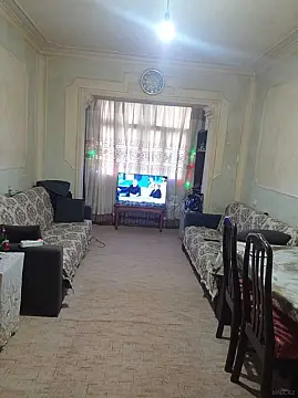 Satılır 2 otaqlı mənzil 44 m²