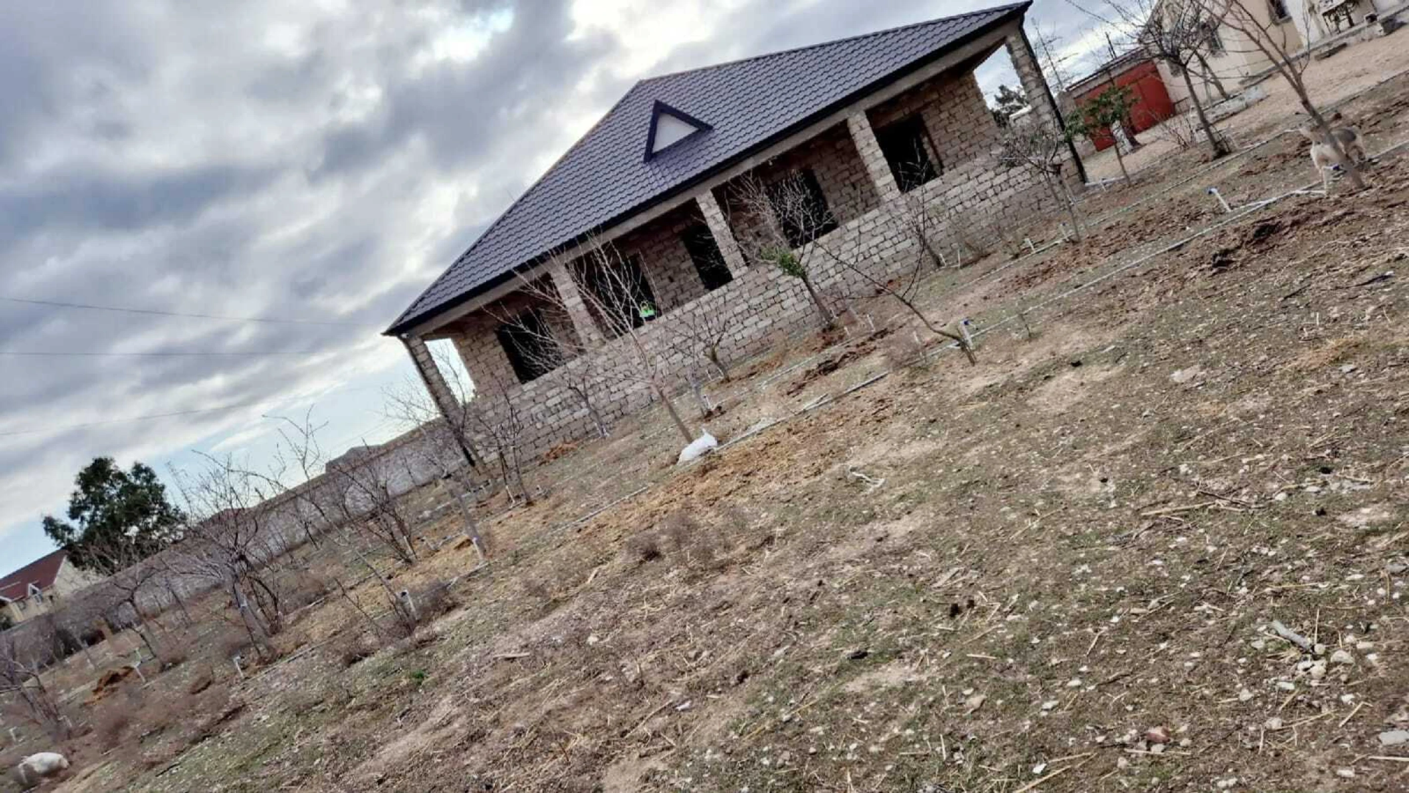 Satılır 3 otaqlı həyət evi 120 m²