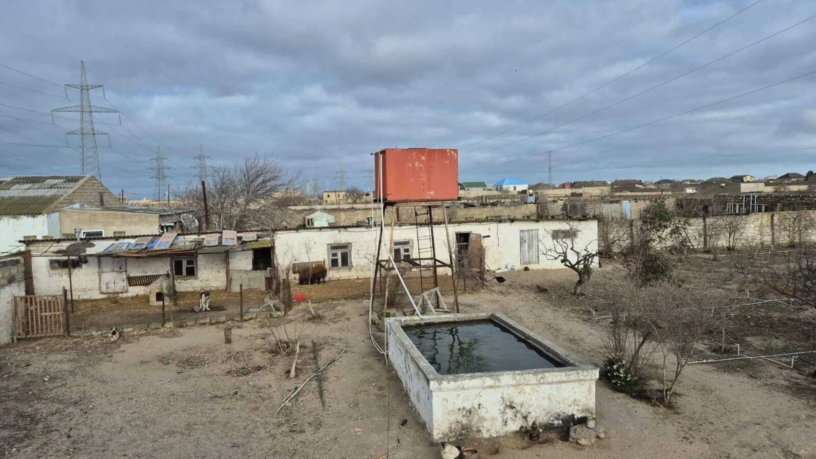 Satılır 3 otaqlı həyət evi 120 m²