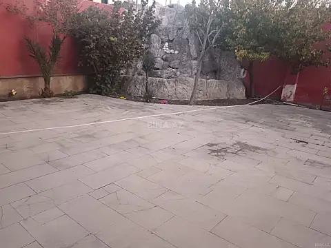 Kirayə verilir 6 otaqlı həyət evi 400 m²