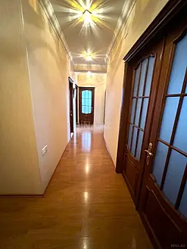 Satılır 3 otaqlı mənzil 115 m²