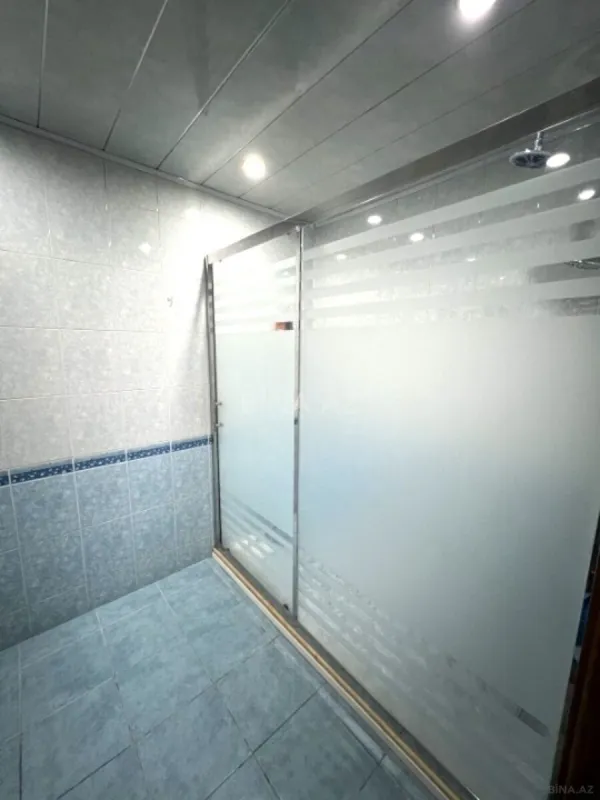 Satılır 3 otaqlı mənzil 115 m²