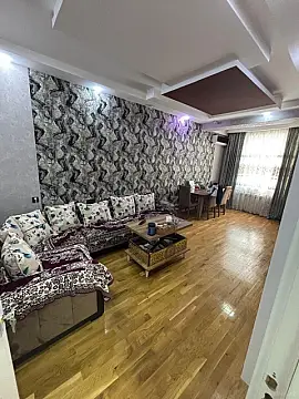 Satılır 2 otaqlı mənzil 65 m²