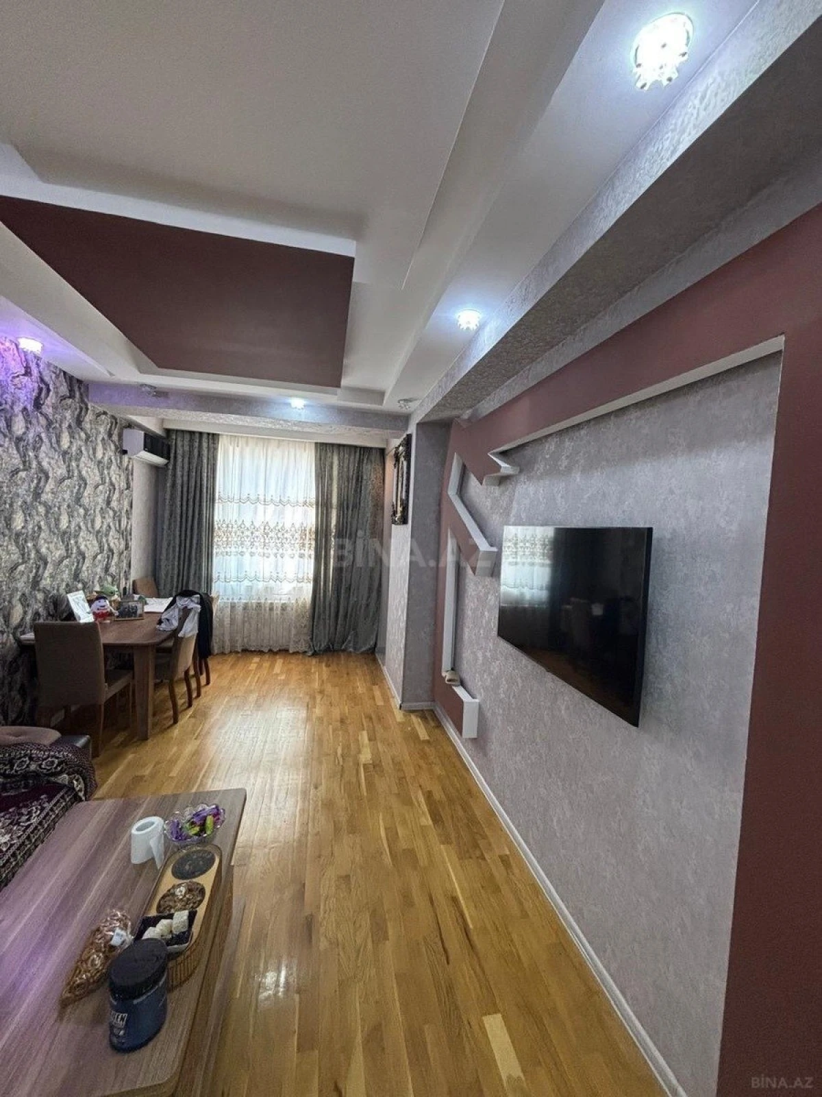 Satılır 2 otaqlı mənzil 65 m²