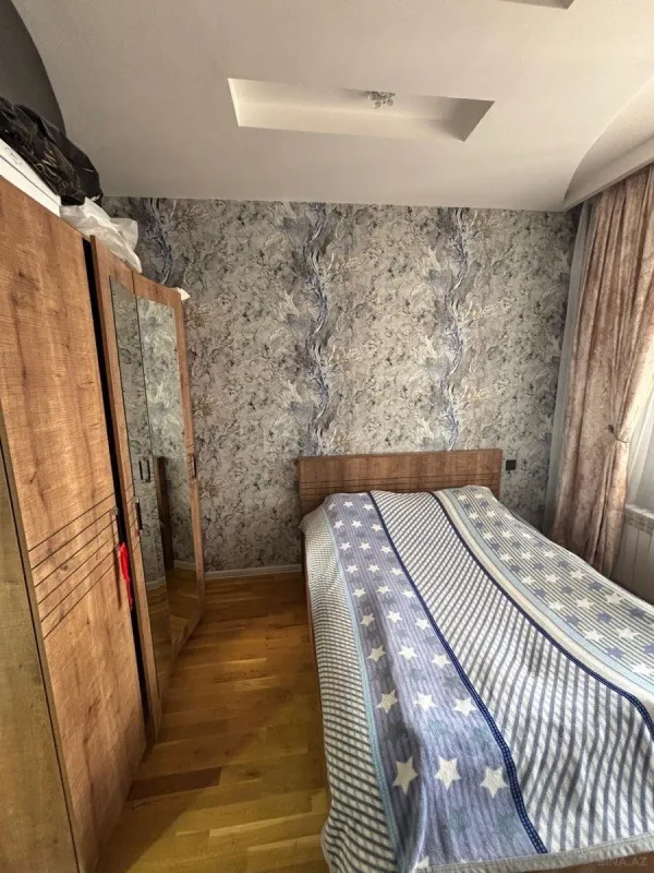 Satılır 2 otaqlı mənzil 65 m²