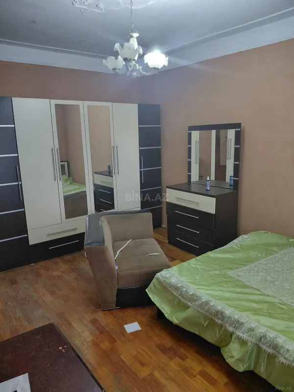 Kirayə verilir 2 otaqlı mənzil 50 m²