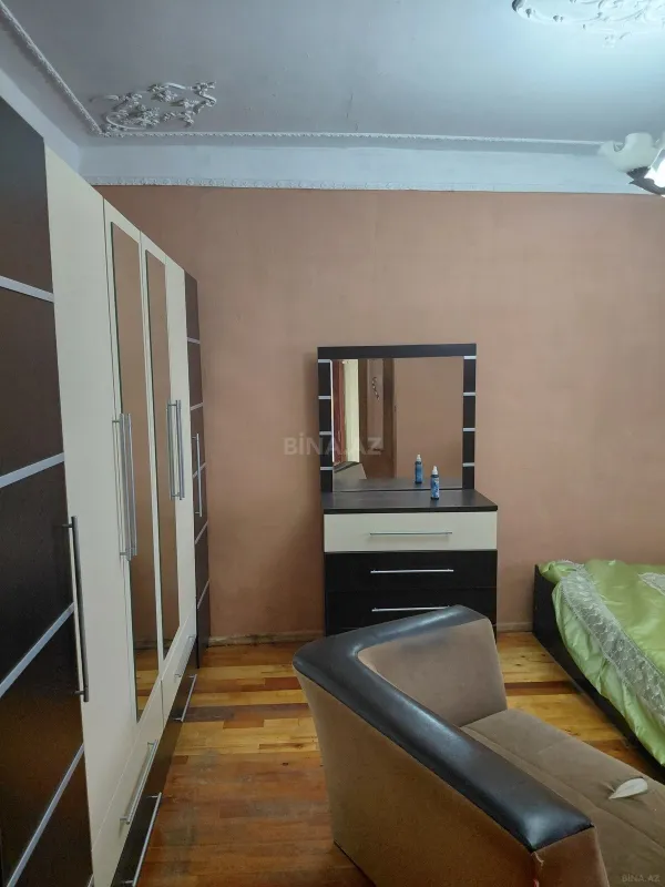Kirayə verilir 2 otaqlı mənzil 50 m²