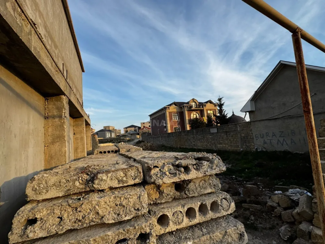 Satılır torpaq sahəsi 2 m²