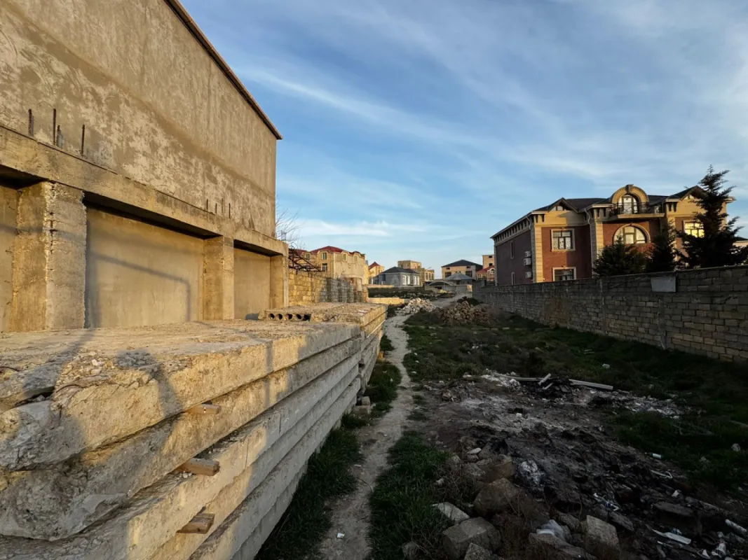 Satılır torpaq sahəsi 2 m²