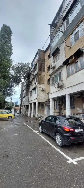 Satılır 3 otaqlı mənzil 70 m²