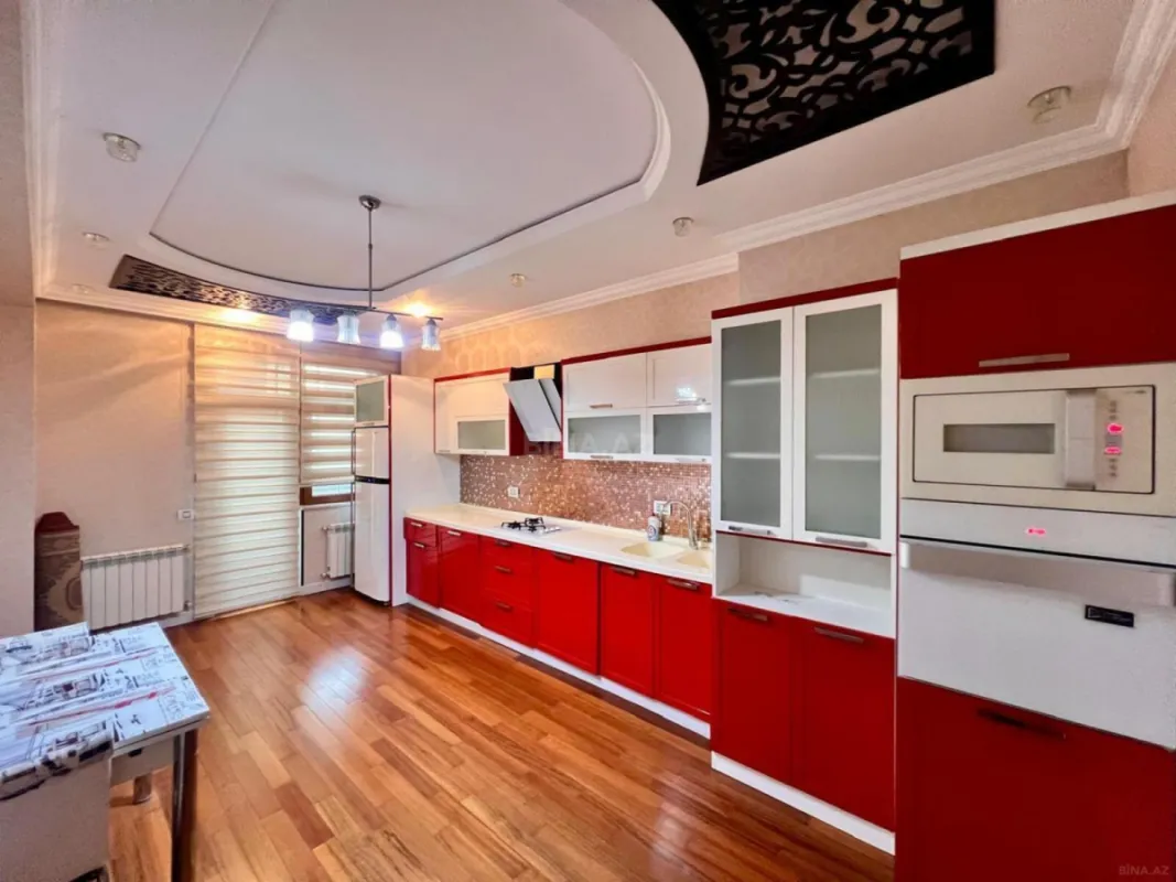 Satılır 2 otaqlı mənzil 86 m²