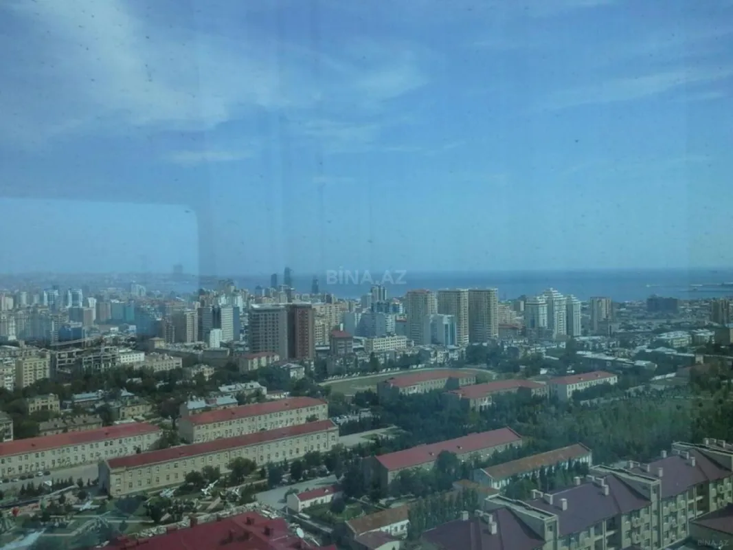 Kirayə verilir 2 otaqlı mənzil 90 m²