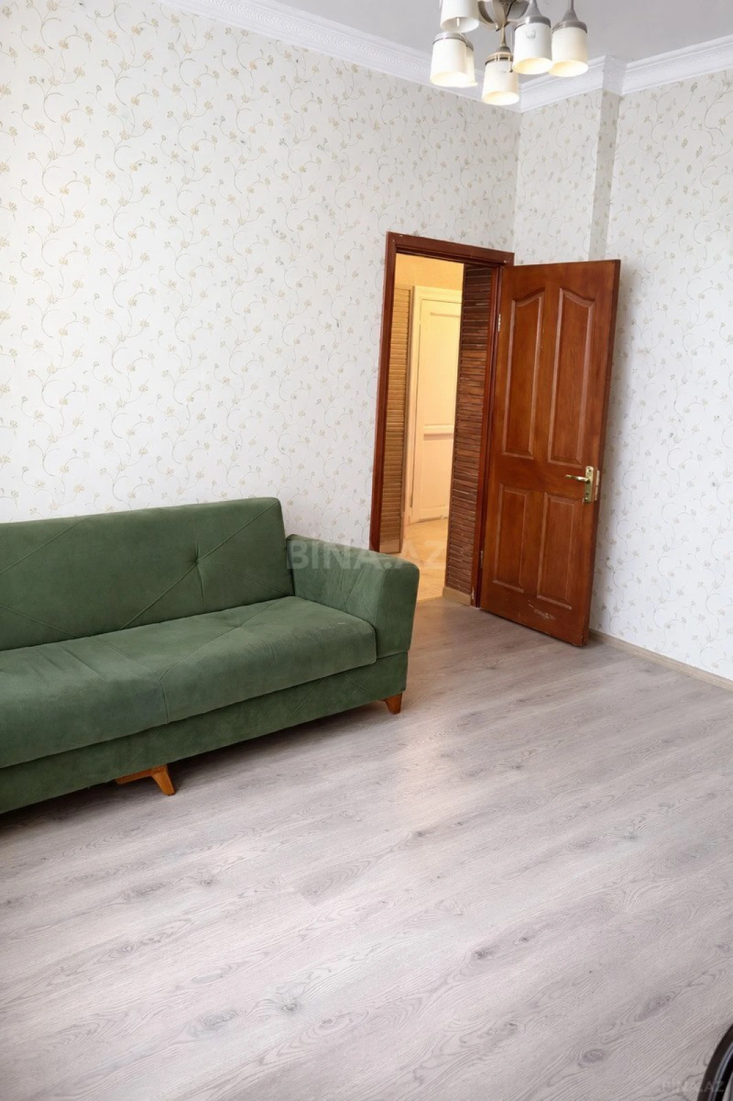 Satılır 2 otaqlı mənzil 52 m²