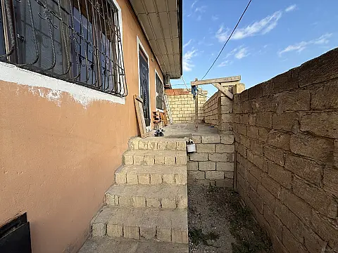 Satılır 4 otaqlı həyət evi 90 m² — Bakı, Binəqədi 4 otaq 90.00 m²