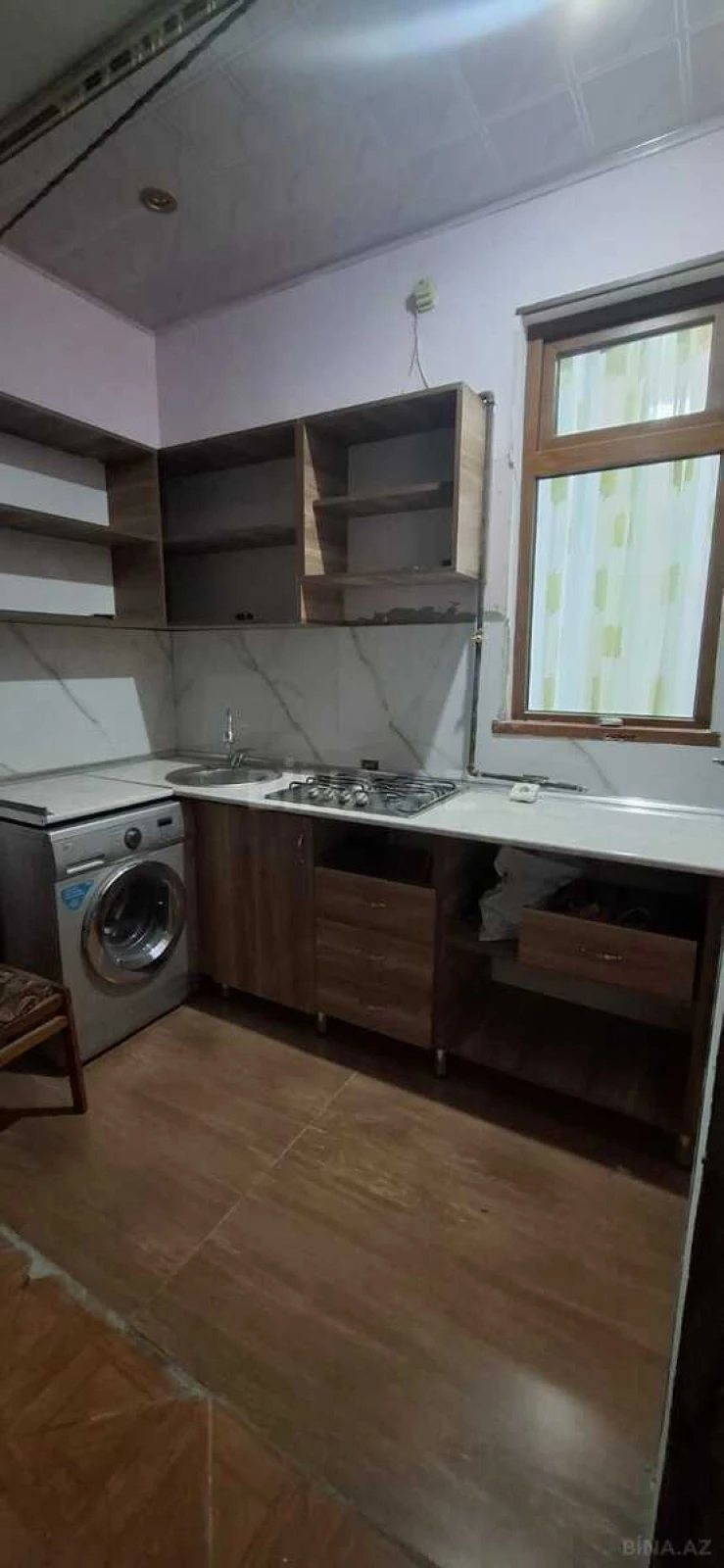 Kirayə verilir 2 otaqlı mənzil 65 m²