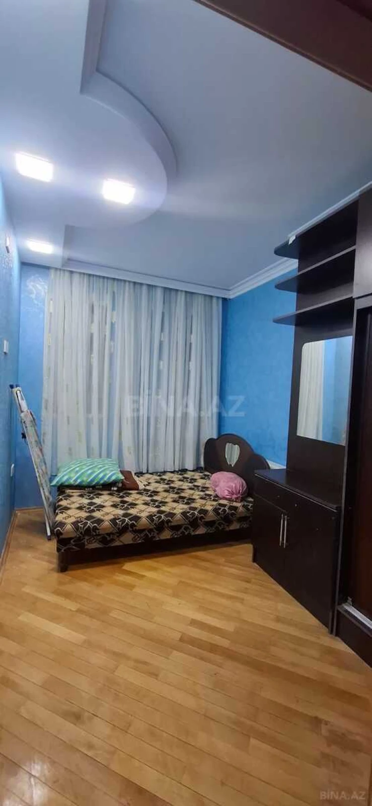 Kirayə verilir 2 otaqlı mənzil 65 m²