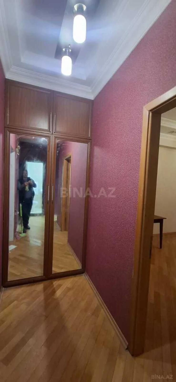 Kirayə verilir 2 otaqlı mənzil 65 m²
