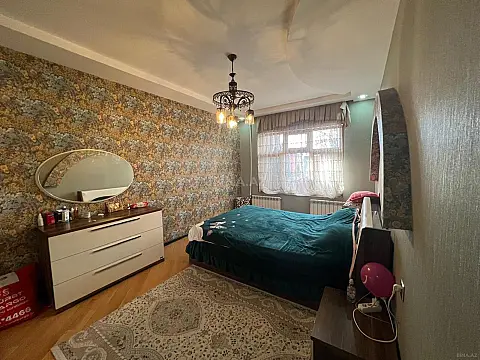 Satılır 3 otaqlı mənzil 70 m²