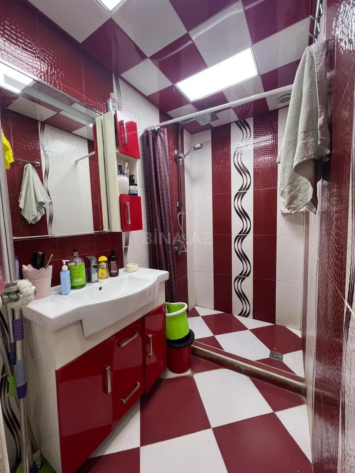 Satılır 3 otaqlı mənzil 70 m²